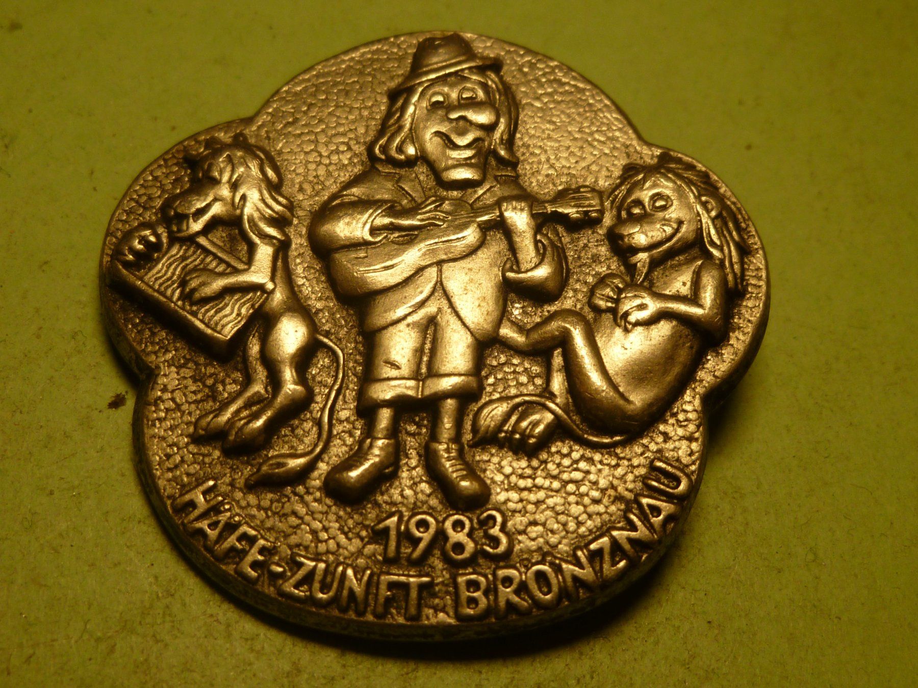 Plaquettes & Badges: BRÖNZNAU  1983 SILBER – D'occasion à Ried (Muotathal) par Mandarin02