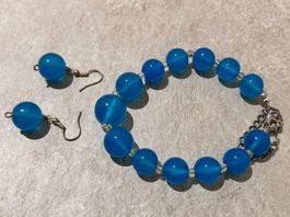 Blauer Modeschmuck (Armband + Ohrringe)