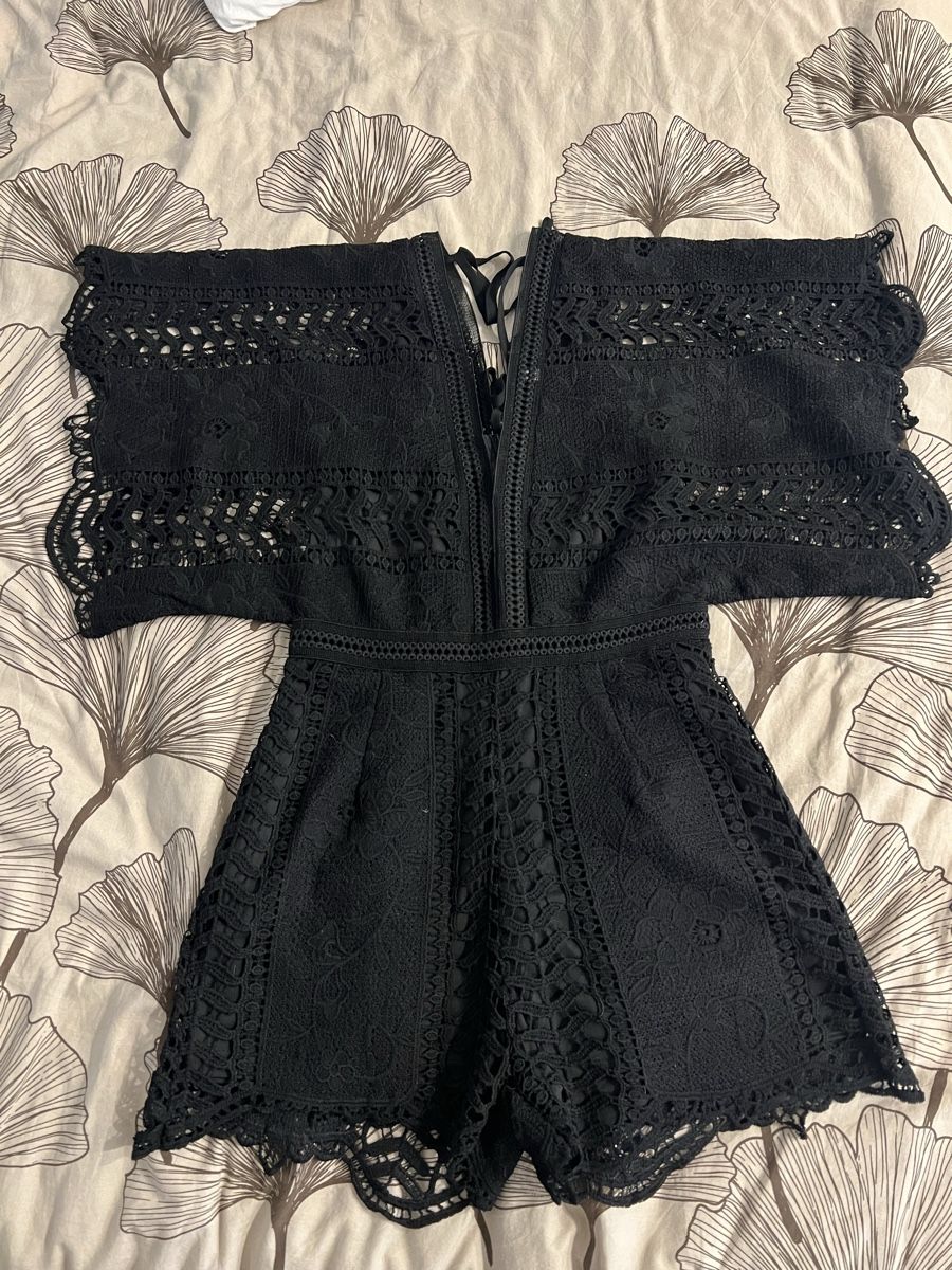 Tute: Combi short noire en dentelle – Nuovo (secondo la descrizione) da Ropraz venduto da Angy.ruiz 1