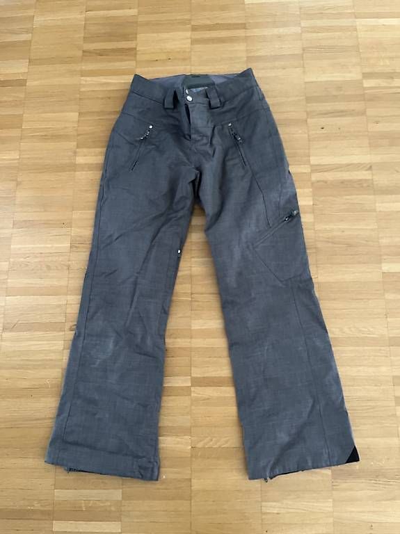 Lotti di vestiti: Skikleidung Set – Usato da Zürich venduto da gio_6f5b