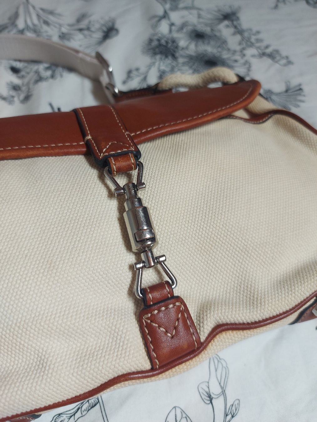 Taschen für Damen: Sac Le Tanneur  – Gebraucht aus Lausanne von Super-cerise 4