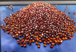 100 St fein brillantgeschliffene Granat-Pointer 1,5 mm