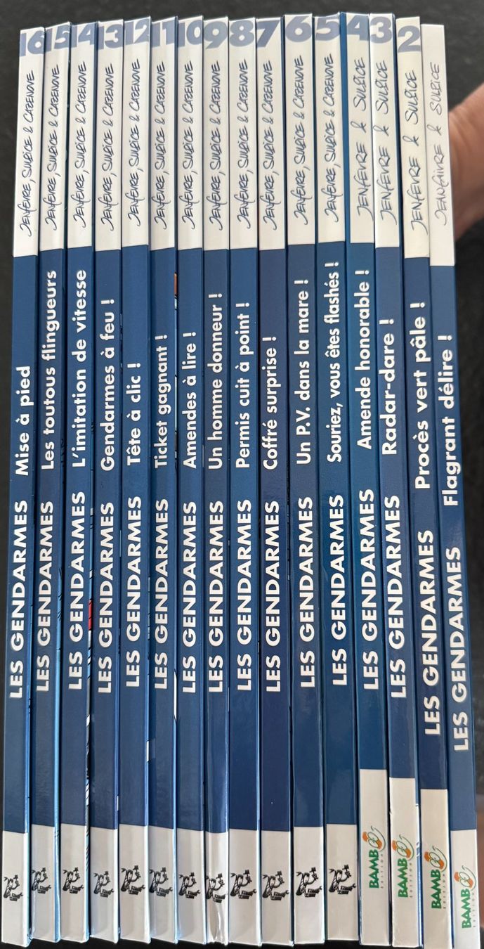 Fumetti: Les Gendarmes - 16 albums – Nuovo (secondo la descrizione) da Geneveys-Coffrane venduto da Momoali 2