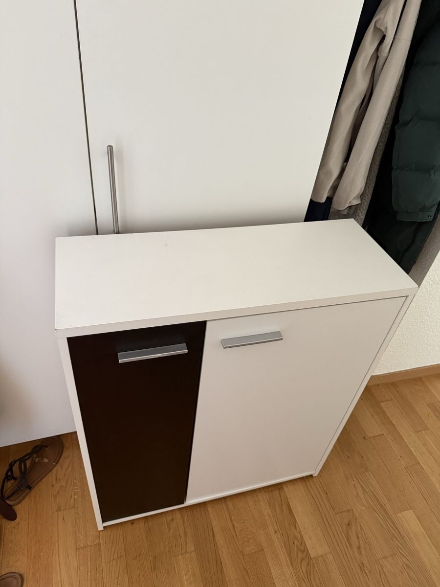 Vitrinen: Sideboard + Vitrine – Gebraucht aus Sisseln AG von ale_tm5y 1