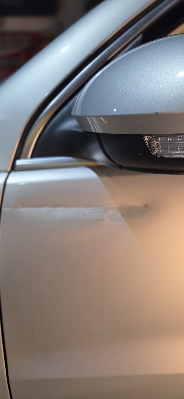 VW Autos: VW Tiguan 2.0 tsi (export) – Defekt aus Näfels von AXOR2013 6