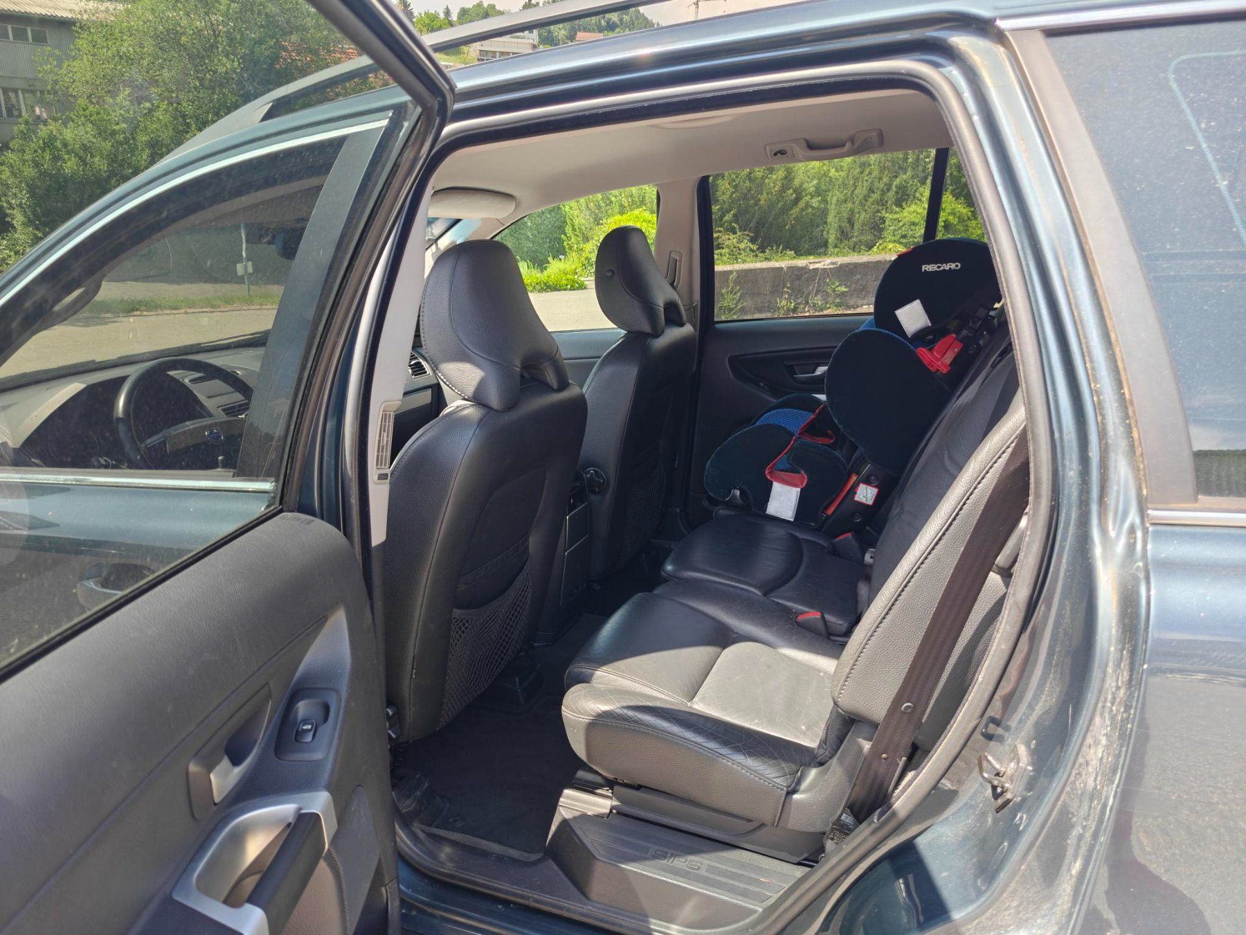 Volvo Automobili: Volvo XC90 D5 – Usato da Wila venduto da dasebi 5