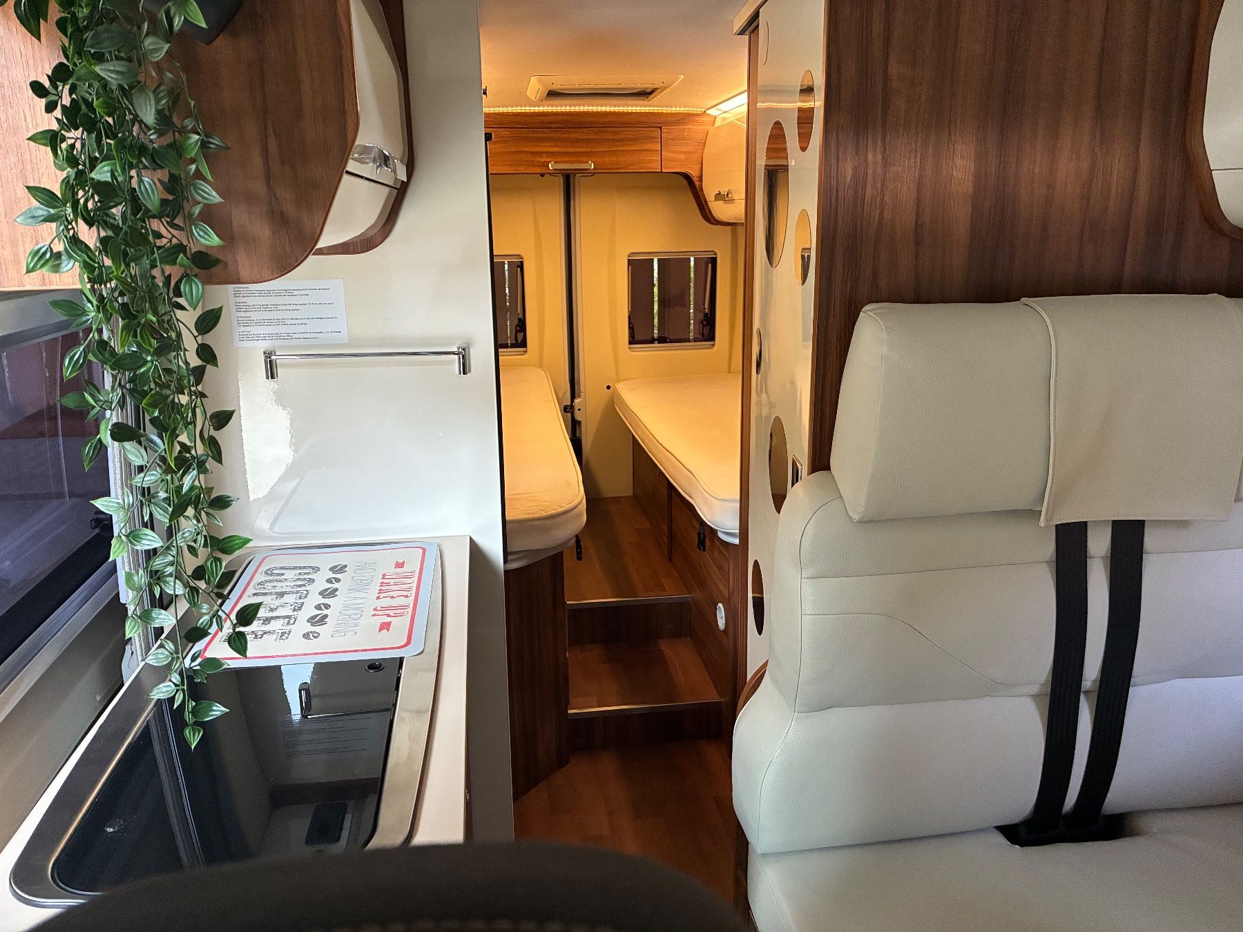 Fiat Véhicules de camping: Fiat Ducato Livingstone Due Prestige – D'occasion à Endingen par Pamid3 7