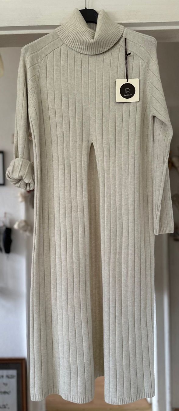 Pullover & Sweatshirts: LONG PULLOVER/ROBE! M NOUVEAUTÉ 2026/27 – Neu und originalverpackt aus Locarno von NicoNion