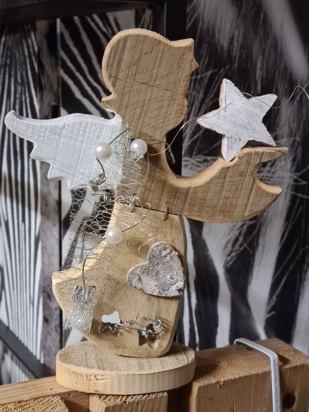 Statuette: Holz Engelsfigur Weihnachten 22 cm – Nuovo e nell'imballaggio originale da Amriswil venduto da used2use 1