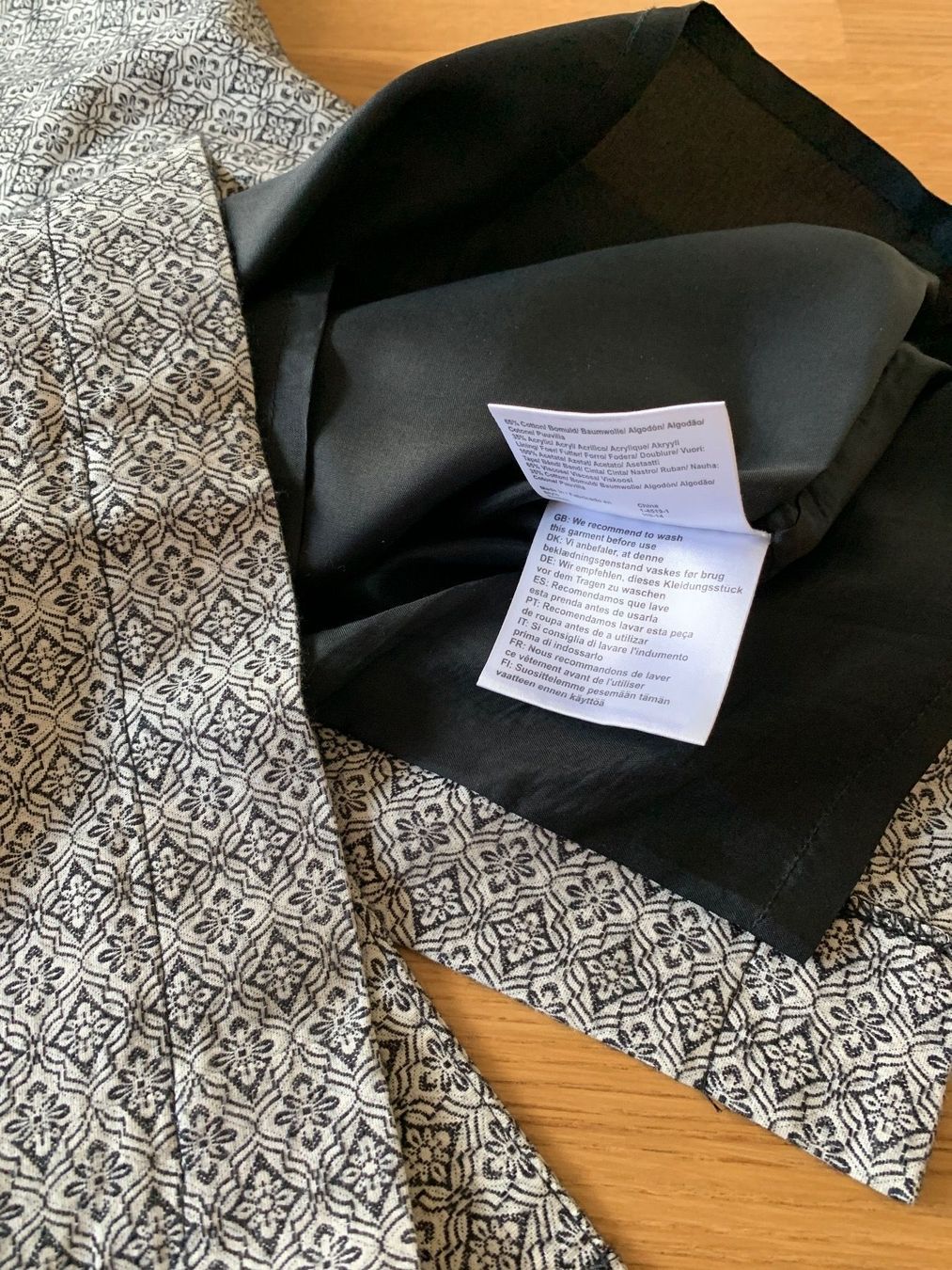 Kleider: Noa Noa Kleid S Robe – Gebraucht aus Horgen von red_sonja 2