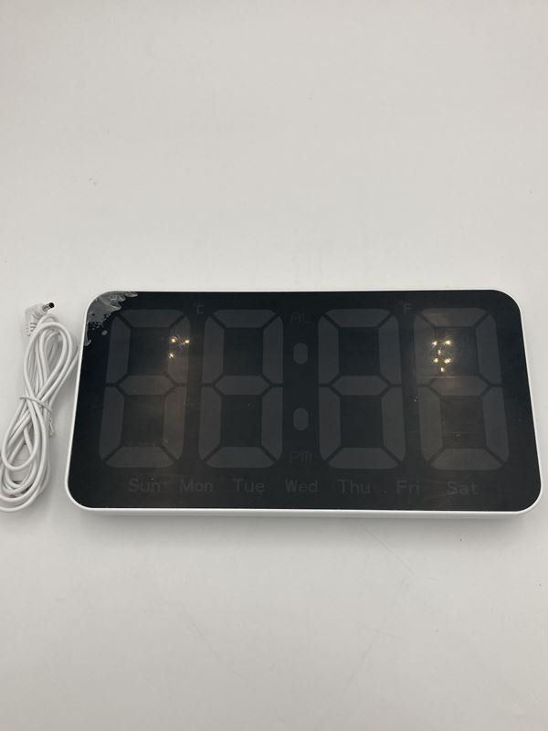 Stand- & Wanduhren: LEBEIGO | digitale Uhr | Weiss – Neu (gemäss Beschreibung) aus Wittenbach von Restwert_St-Gallen