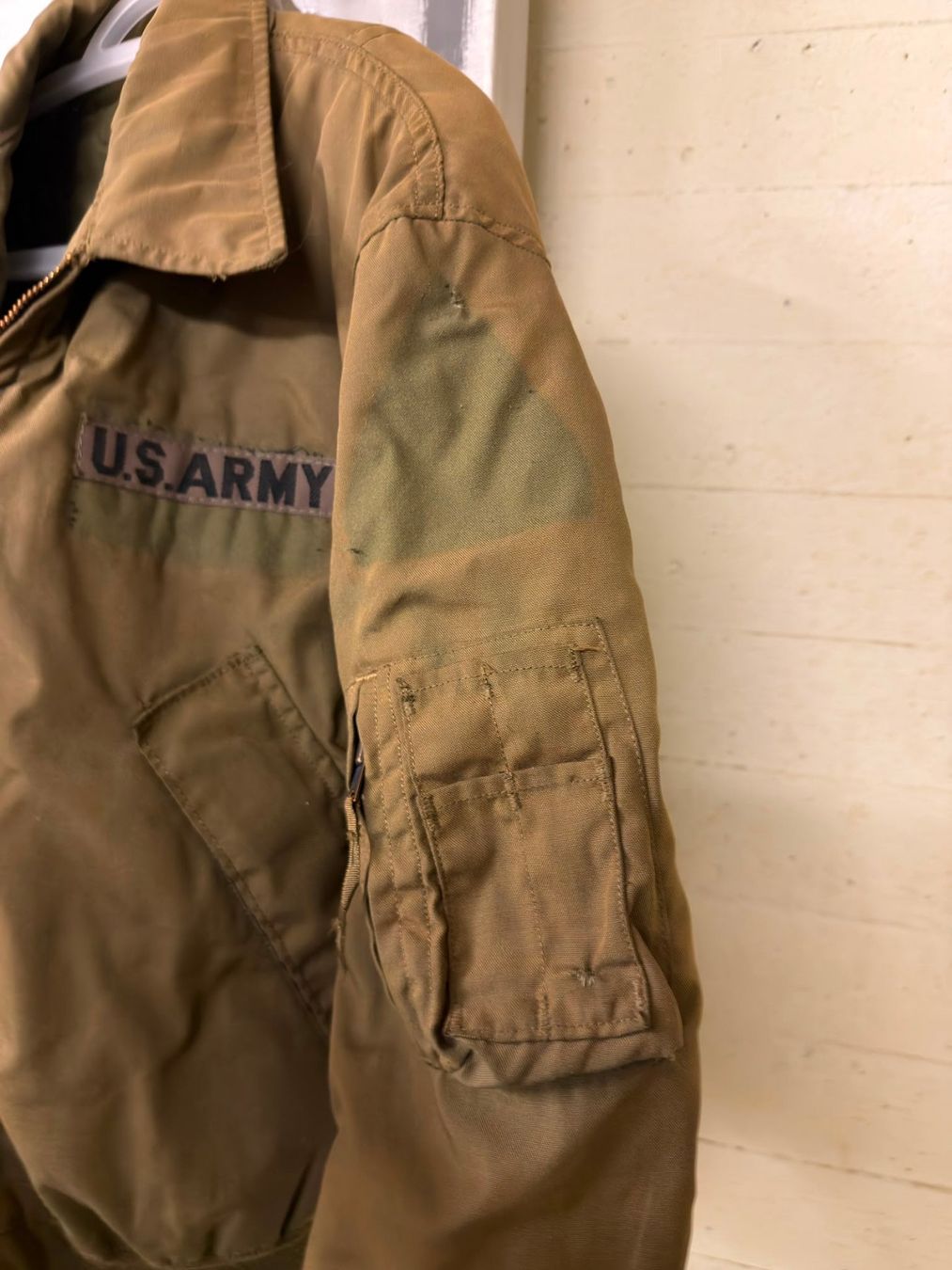 Giacche: U.S. ARMY Jacke, vermutlich Original, Grösse S, gebraucht – Nuovo (secondo la descrizione) da Schlieren venduto da Stadtammannamt_8952 1