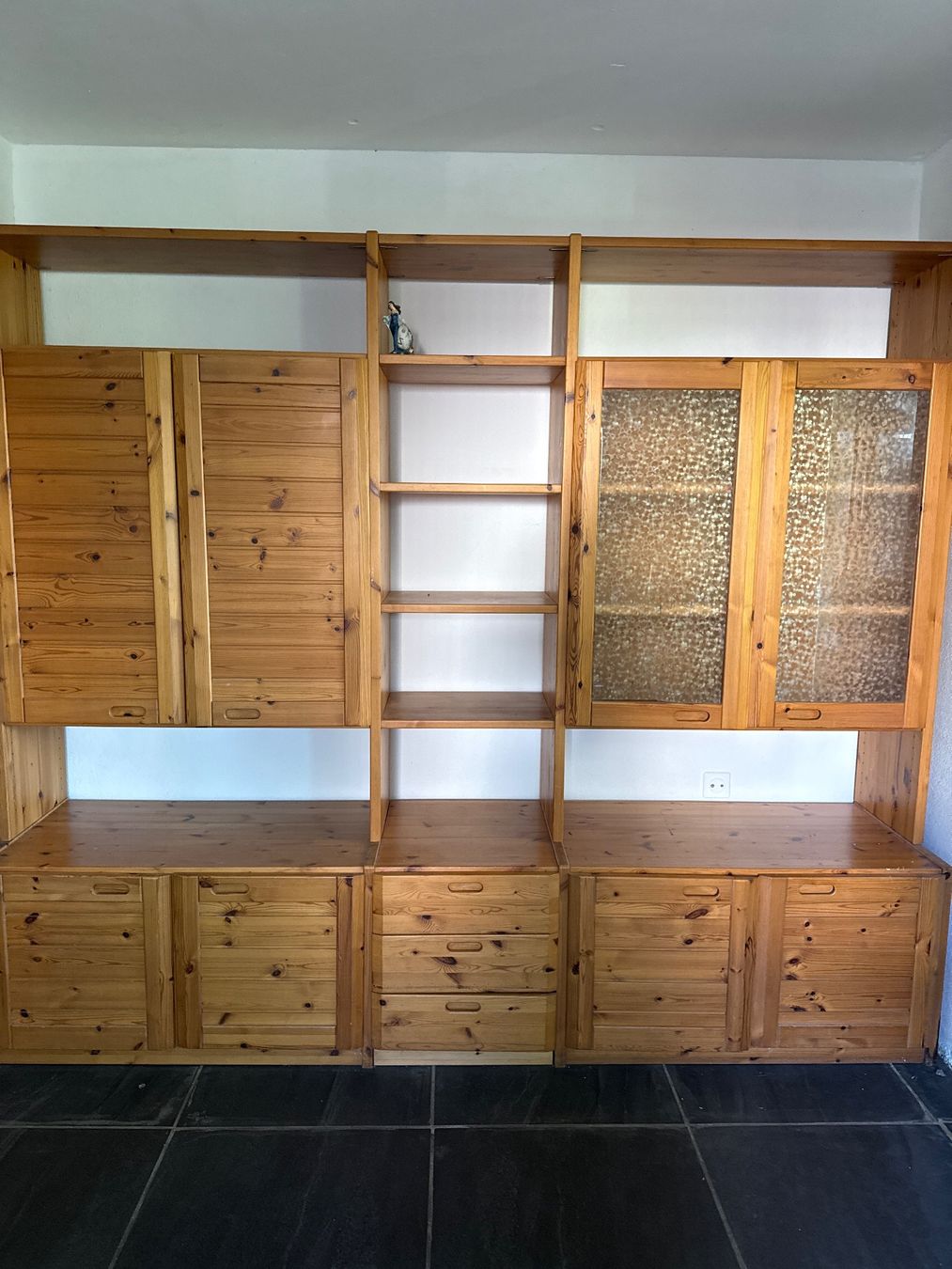 Armadi: Holzschrank – Usato da Schinznach-Bad venduto da a-girl