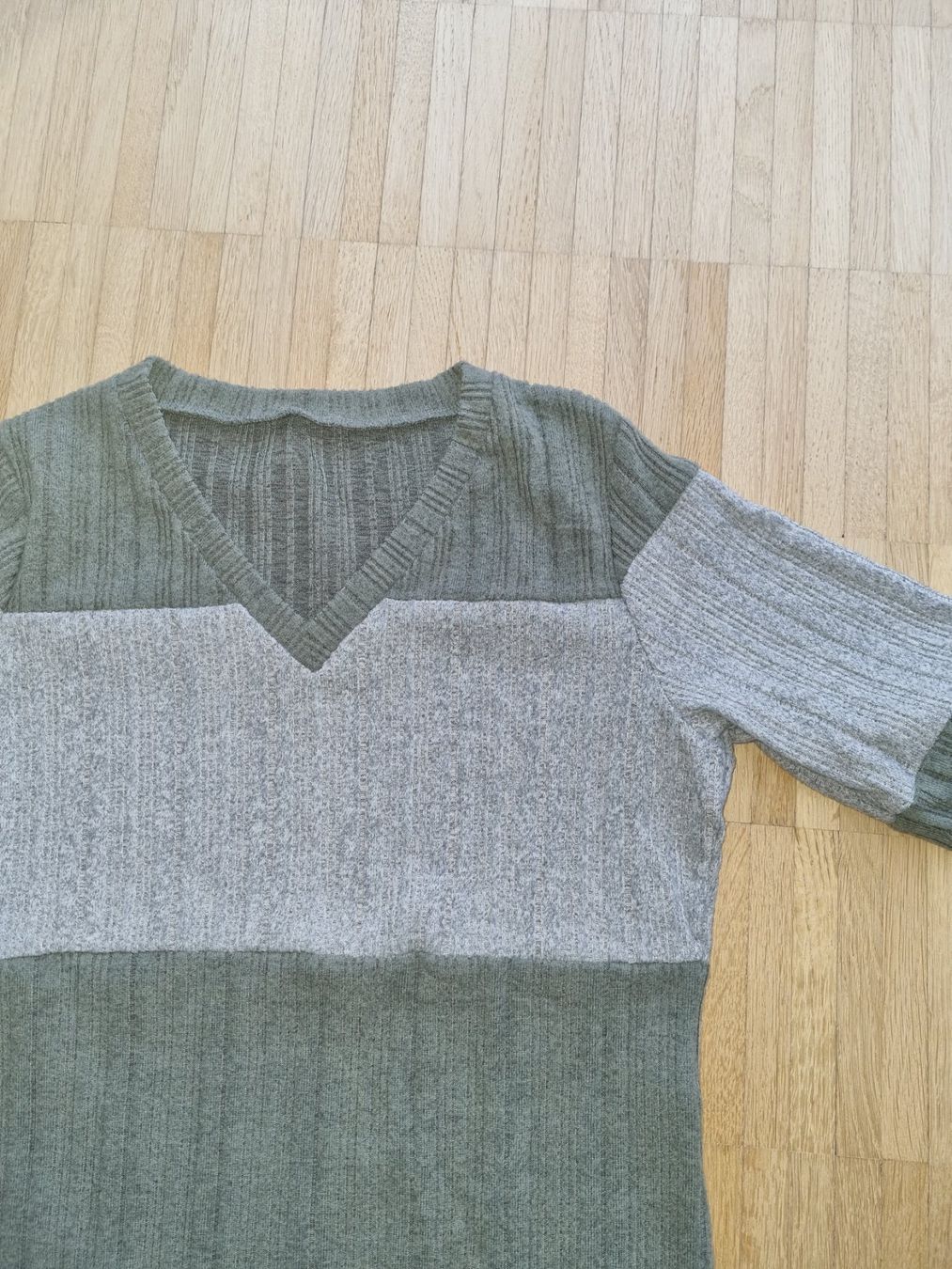 Maglioni & Felpe: V Ausschnitt Pullover Gr. 38/M – Nuovo (secondo la descrizione) da Zofingen venduto da Felpa 1