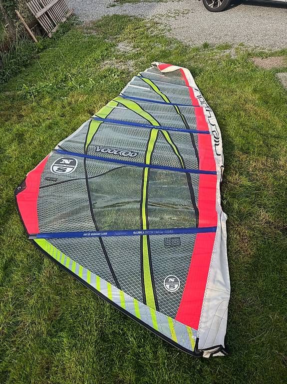 Planches de surf: Windsurfmaterial  – D'occasion à Faulensee par kampc1 2