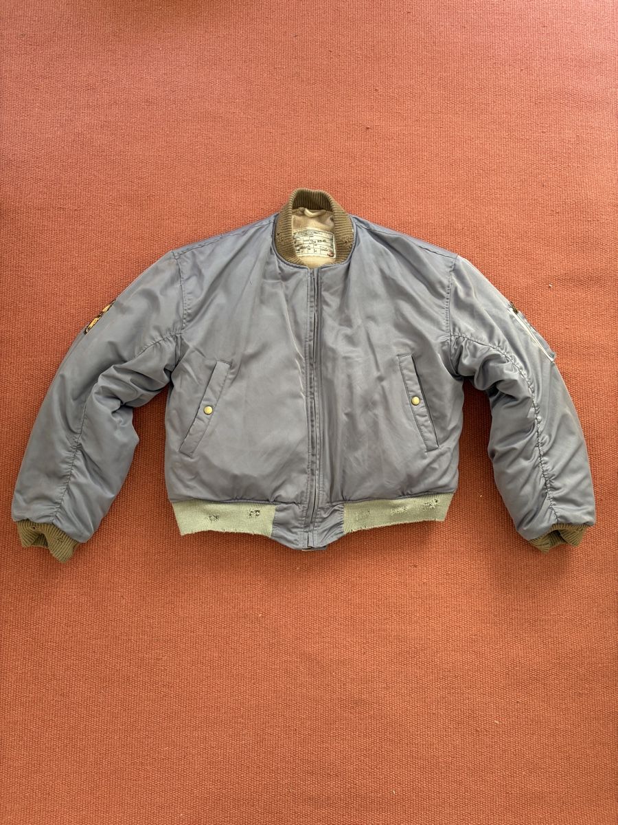 Jacken: NO FAITH - DIVING REVERSIBLE BOMBER – Gebraucht aus Solothurn von neisksvzqiwnw