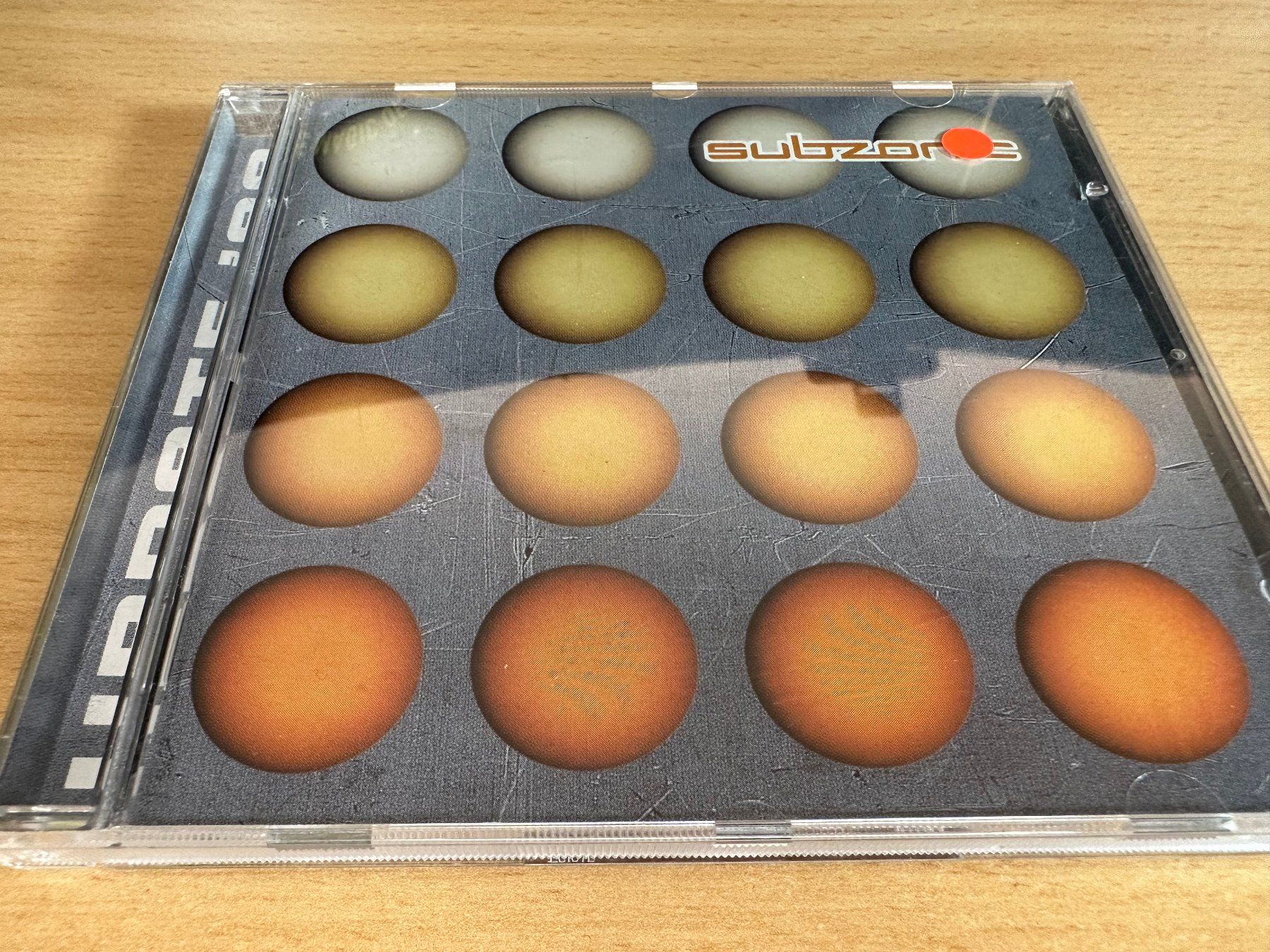 CD: Subzonic – Update '99 – Usato da Rikon im Tösstal venduto da Alpenmutz