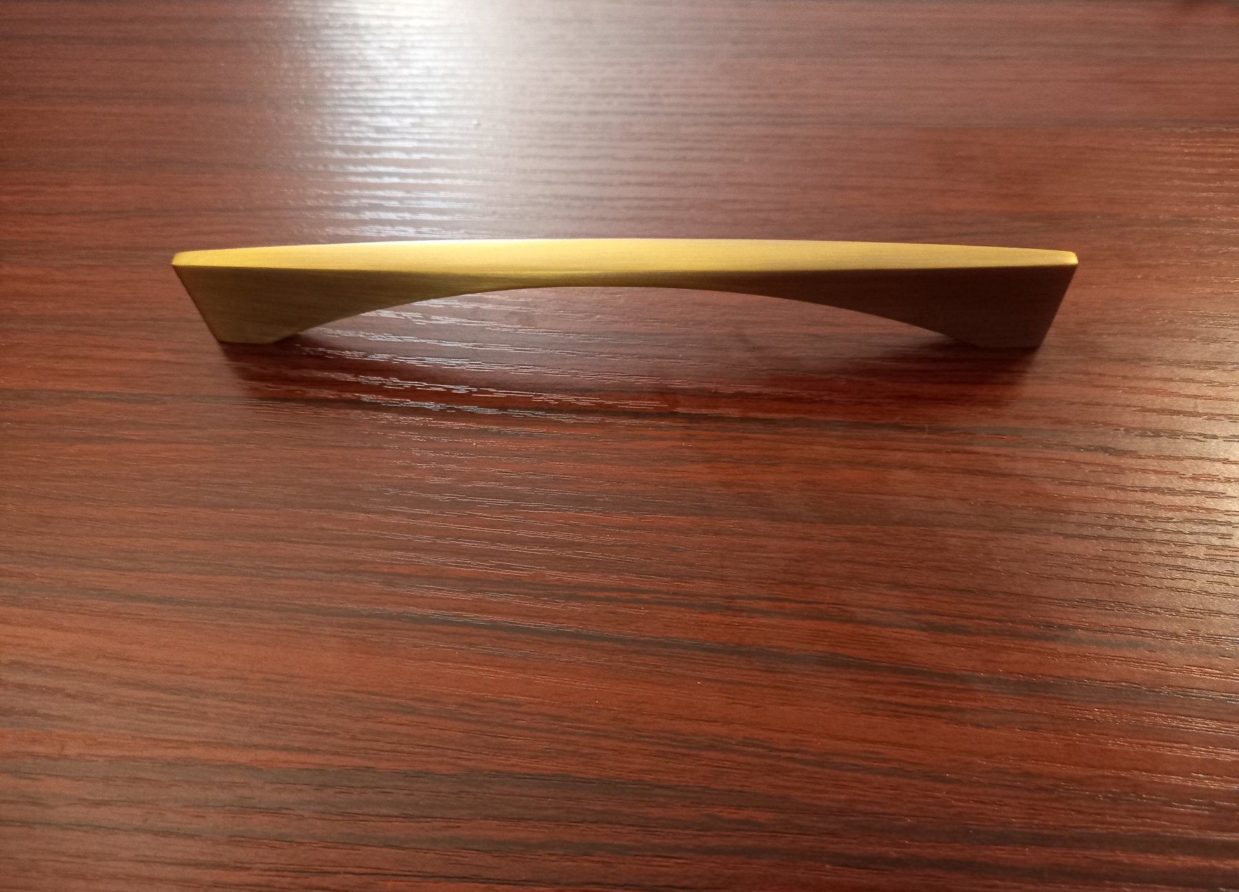 Quincaillerie: 10x Golden Möbelgriff Elegant modern 128mm - Poignée meuble – Neuf avec emballage d'origine à Lausanne par batishop 1