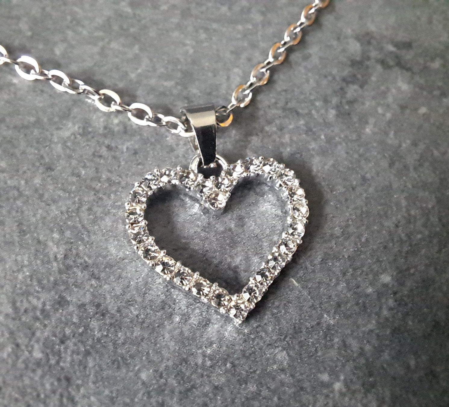 Catenine: Collier avec pendentif cœur – Nuovo e nell'imballaggio originale da St-Imier venduto da supernova21 3
