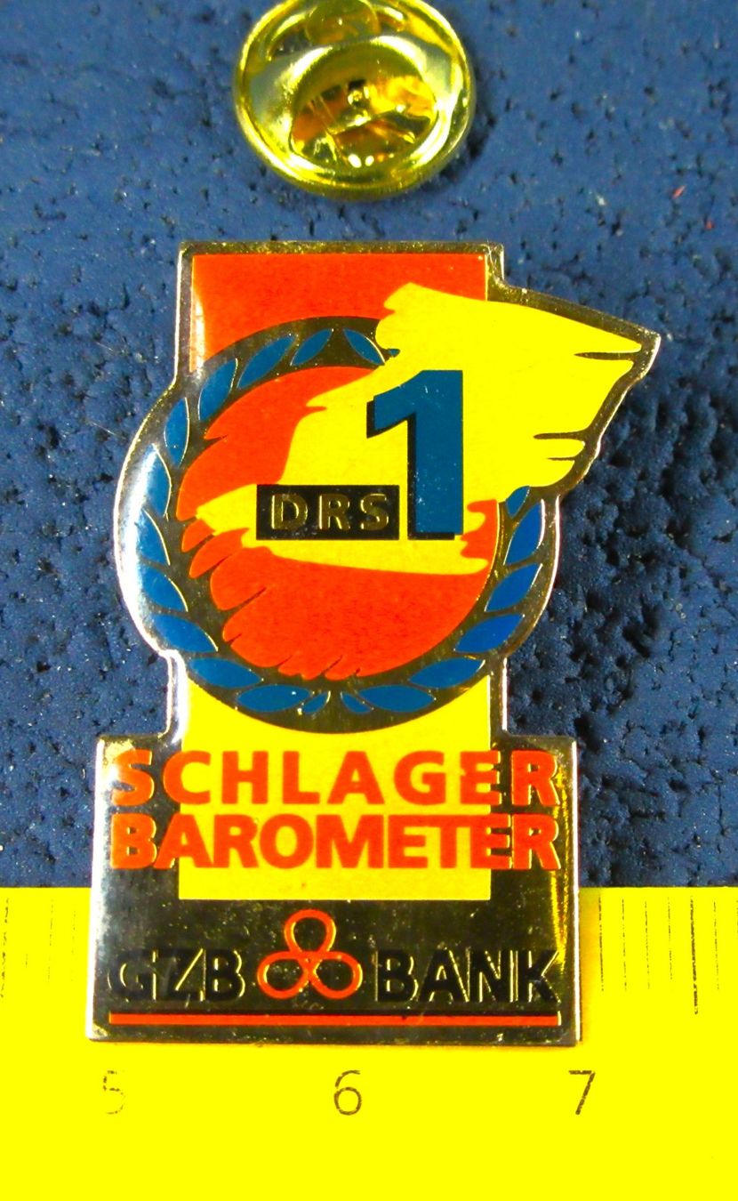 Swiss Placchette & Badge: DRS1 PIN SCHLAGER PARADE – Usato da Ettingen venduto da Hausi4711