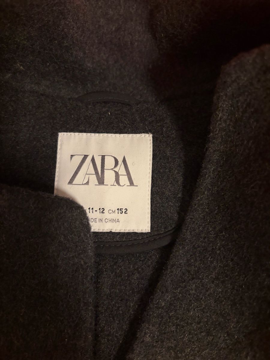 Zara Giacche & Cappotti: Schwarze Zara Jacke – Usato da Geroldswil venduto da ali_rpw6 1
