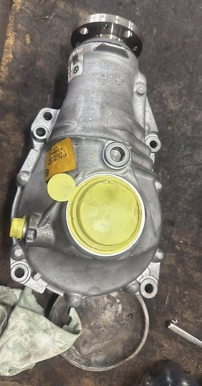 Tutti pezzi di ricambio auto: Vorderachs Differential BMW – Usato da Bilten venduto da Rennfahrerdani 3