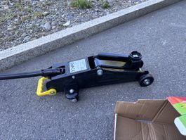 Hydraulischer Rangierwagenheber 2T – NEU & unbenutzt