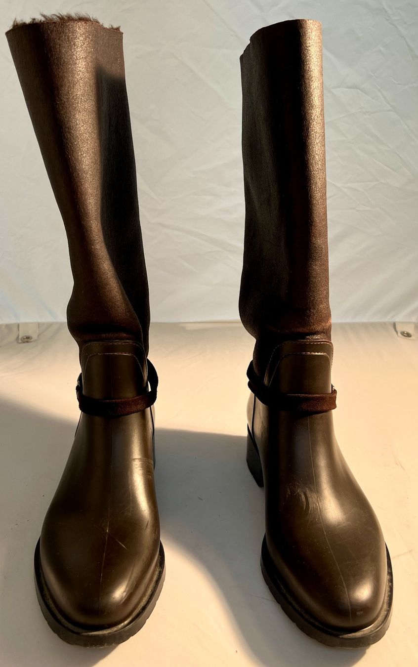 Scarpe da donna: Leder-Kunststoffstiefel in Braun Gr.39 – Usato da Zürich venduto da Drahtzug 1