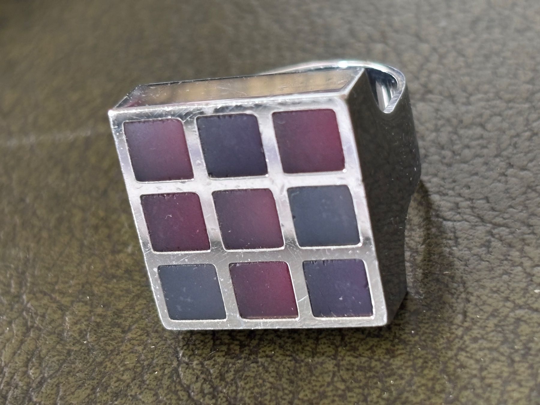 Swatch Anelli: SWATCH Ring Prismatic in Beutel – Usato da THERWIL venduto da Fcbbasel 5