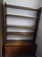 Büchergestell