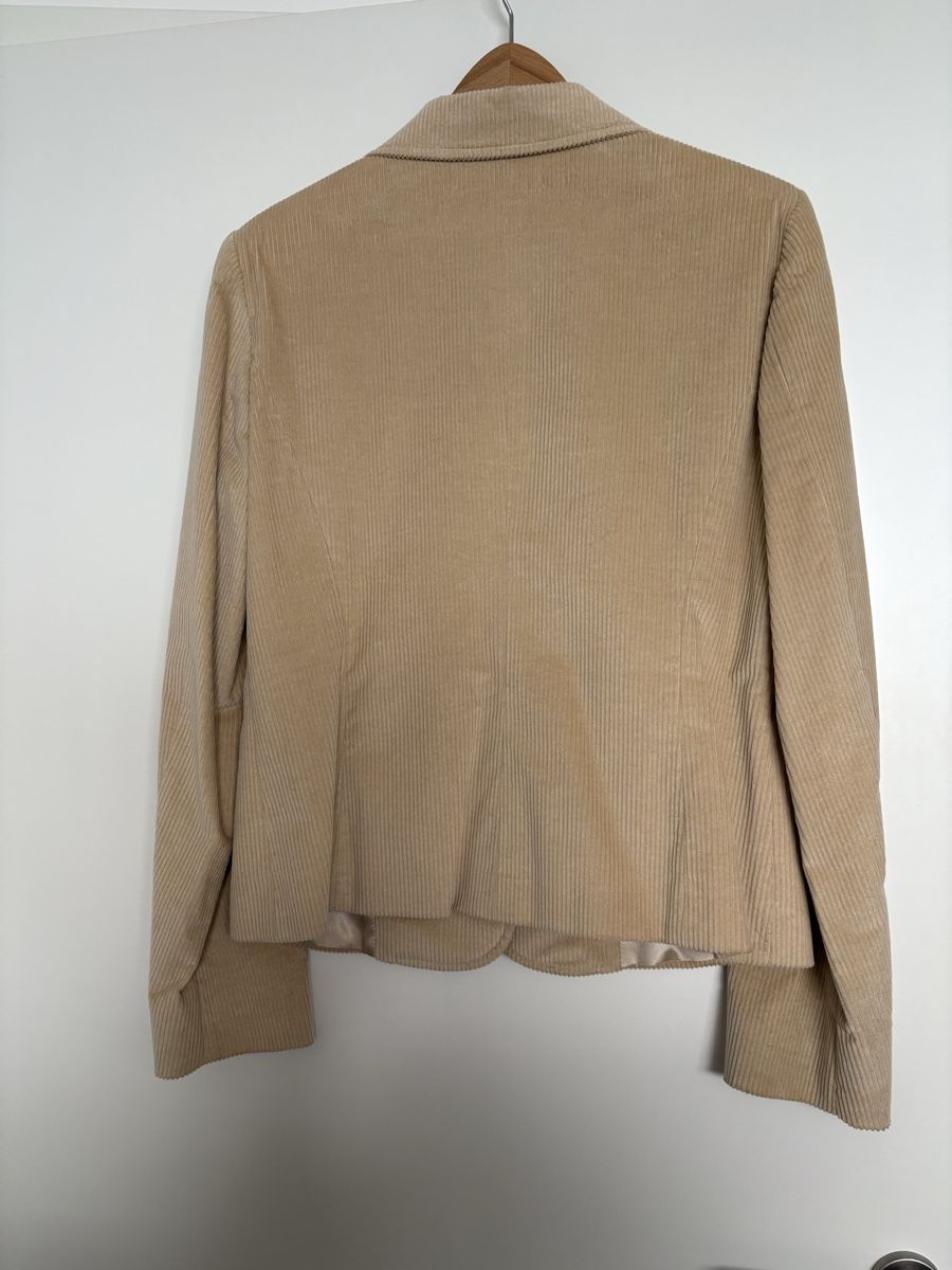 Max Mara Giacche: Max Mara ,vintage jacket , original,size 42/L – Usato da Lausanne venduto da oyu_hgg5 7