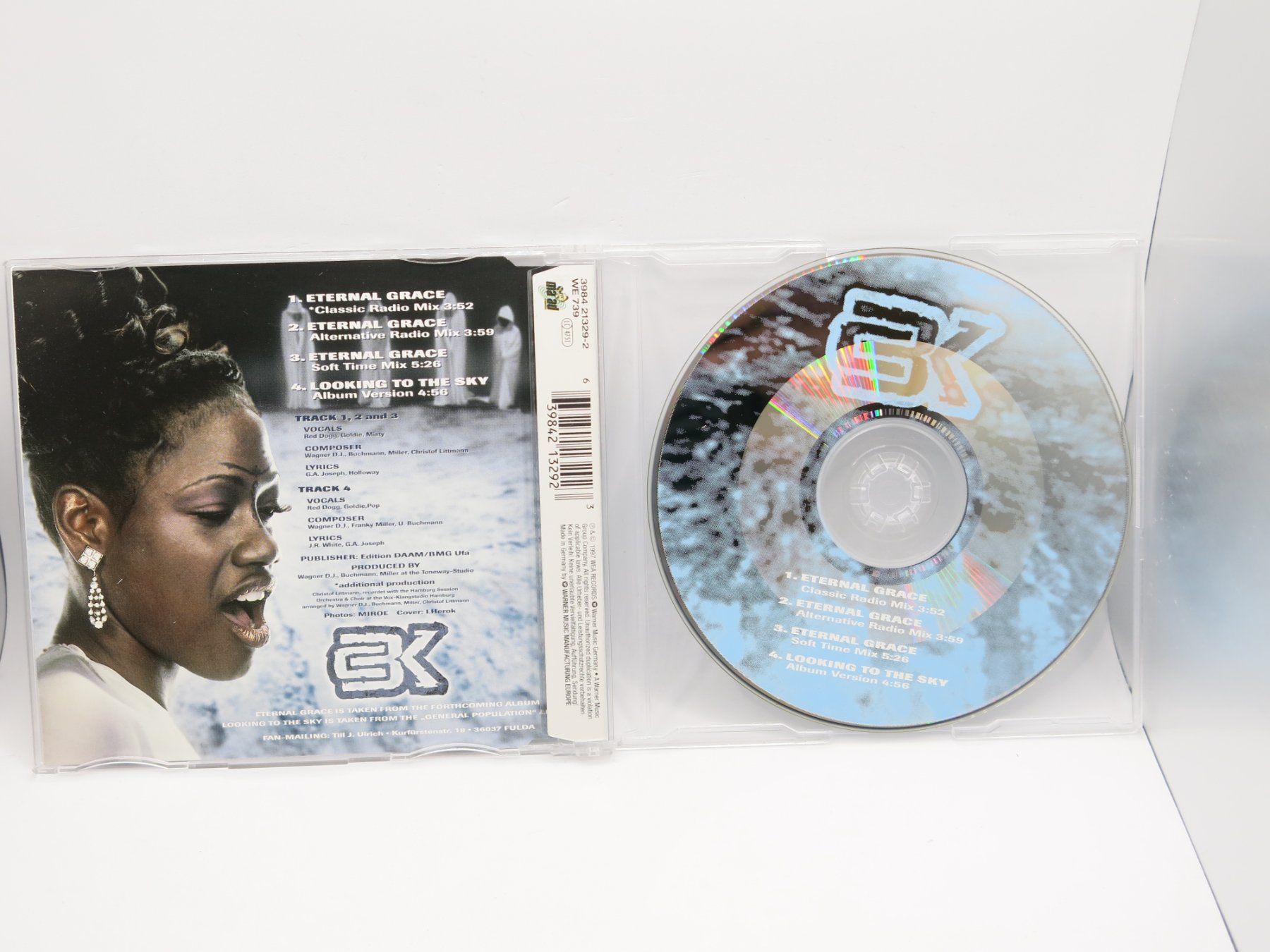CDs: 2 Maxi CDs C-Block Broken Wings + Eternal Grace – D'occasion à Ernetschwil par luisvonerni 2