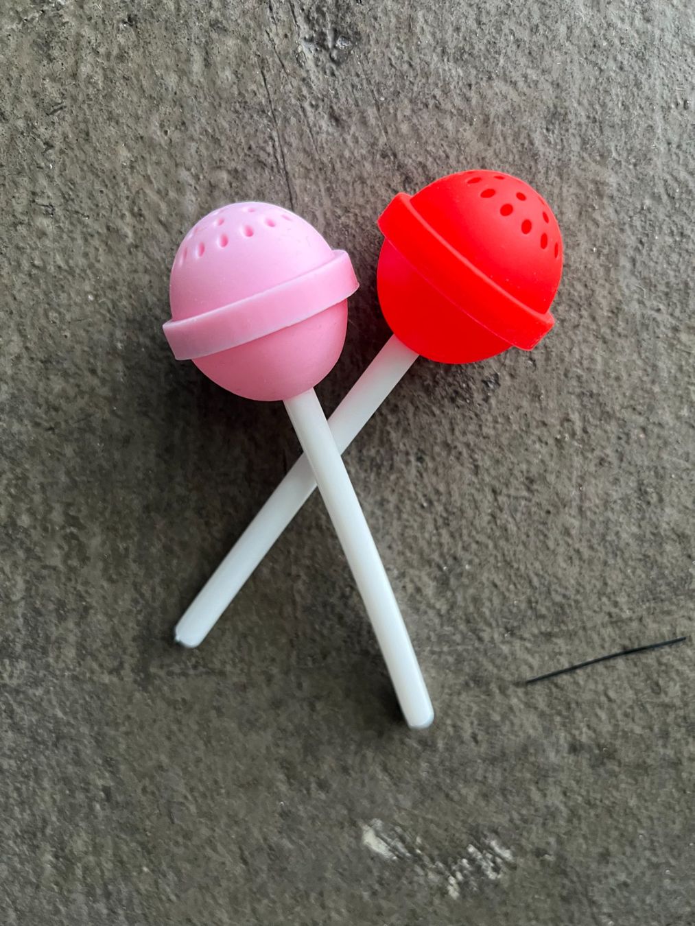 Elettrodomestici da cucina: Lustige Tee-Siebe/Tee-Eier LOLLIPOP / 2er Set - NEU! – Nuovo (secondo la descrizione) da Stilli venduto da Bibneu