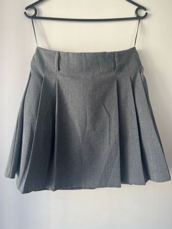 SALE 🎀 Grauer Minirock von Mango, Grösse 36