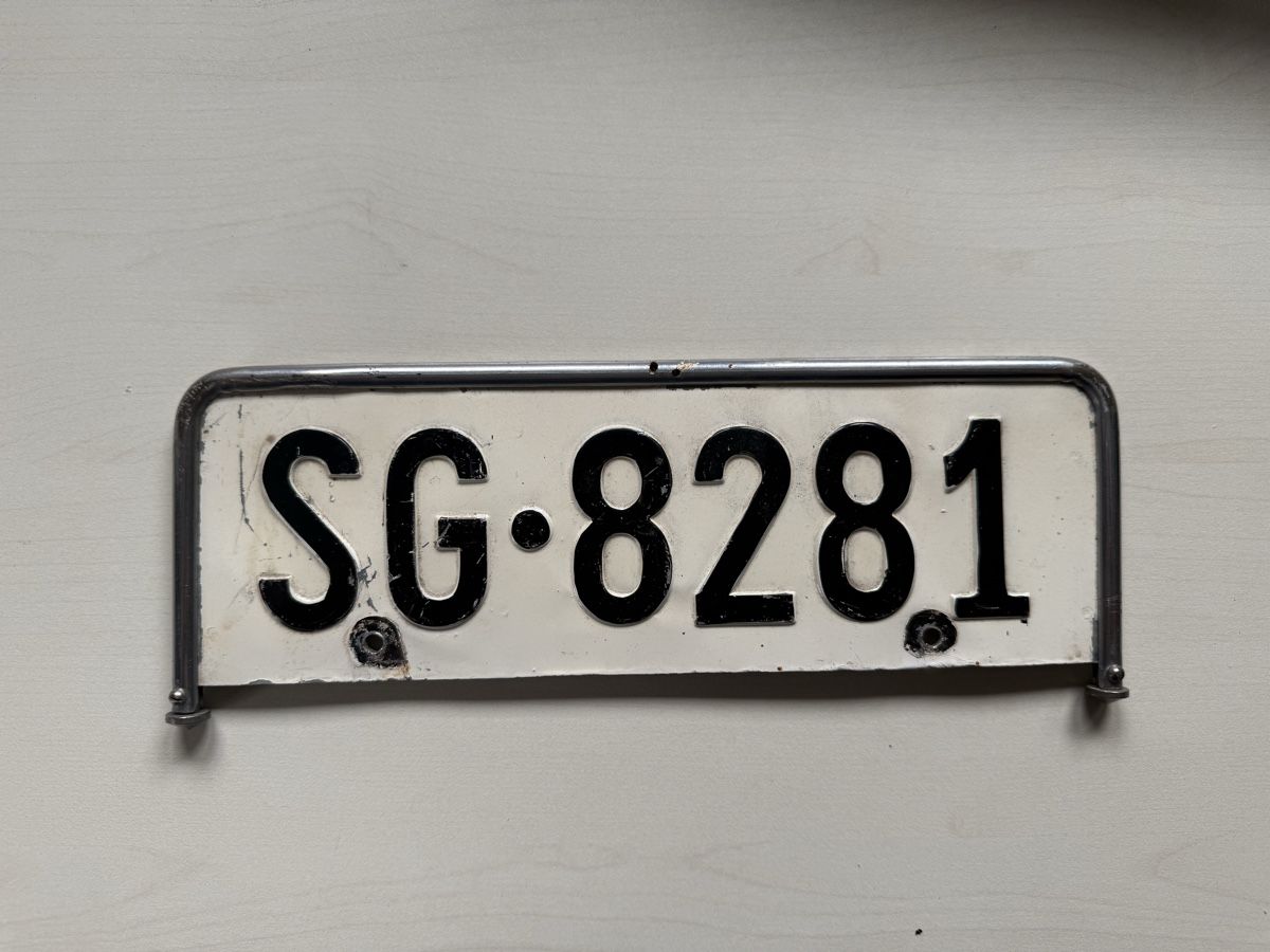 Insegne: Motorrad Kontrollschild SG8281 – Usato da Dübendorf venduto da Stoe26