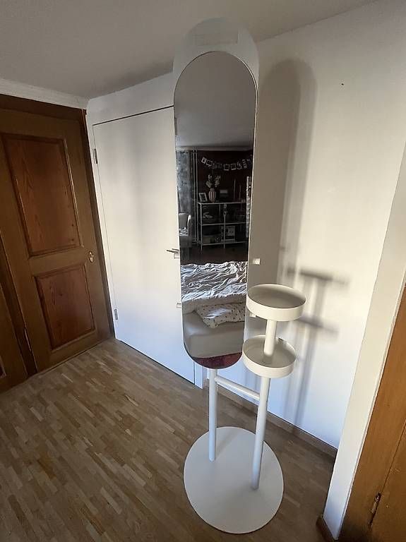 Specchi: Garderobenspiegel  – Usato da Uster venduto da sarasilvana