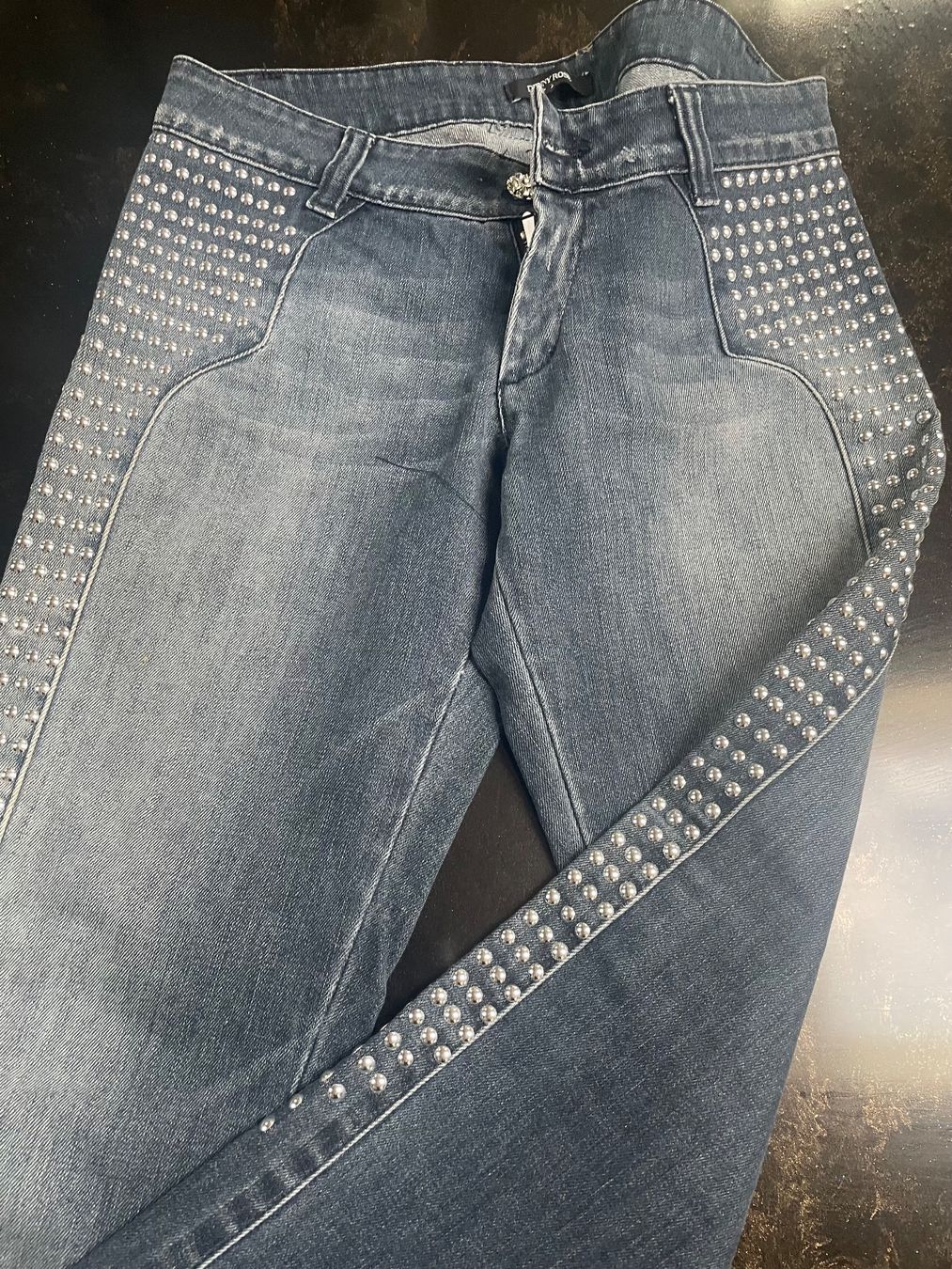 Pantaloni: Jeans Denny Rose con borchie – Usato da Minusio venduto da Pink222