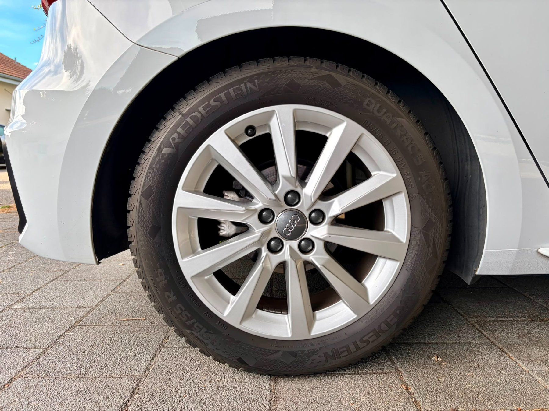 Audi Pneus & Roues: Winterräder A1 – D'occasion à Zauggenried par bab_dhv9