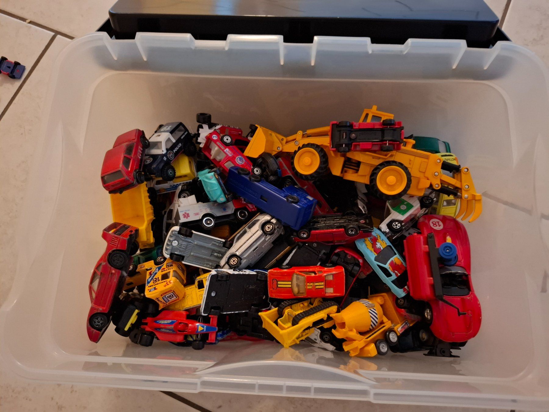 Spielzeuge: Spielzeugautos – Gebraucht aus Oberwil-Lieli von Dino20030 5