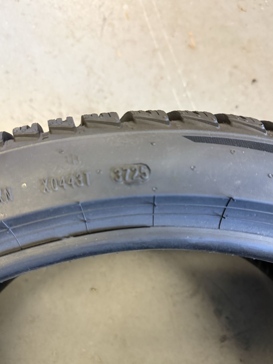 Pirelli Pneumatici & Ruote complete: Winterreifen 265/35R20 99W Pirelli  – Nuovo e nell'imballaggio originale da Gerlafingen venduto da Pneu-Puric 2