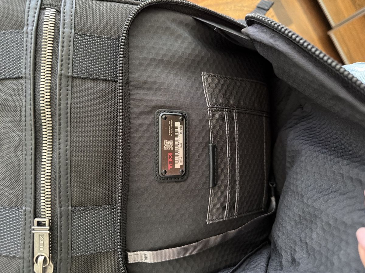 Tumi Rucksäcke: Tumor backpack business / everyday , very high NP – Gebraucht aus Zürich von tan_8nxr 2