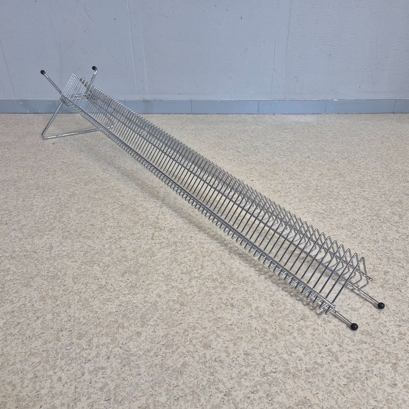 Scaffali: CD-Ständer CD-Regal Metall Chrom Regal 90 CD – Usato da Nottwil venduto da Wondewa-Shop 4