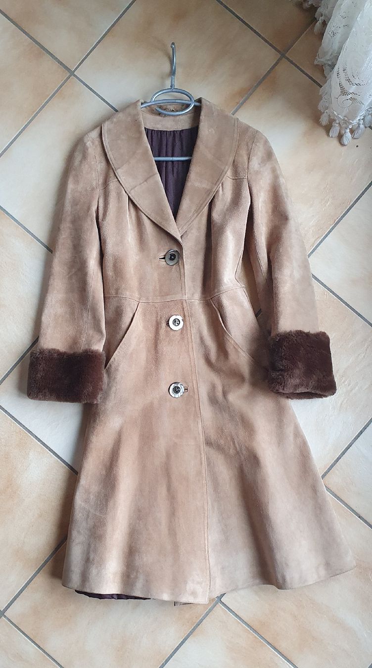 Mäntel: Manteau cuir / daim taille 36 – Gebraucht aus Erde von zakleblanc 2