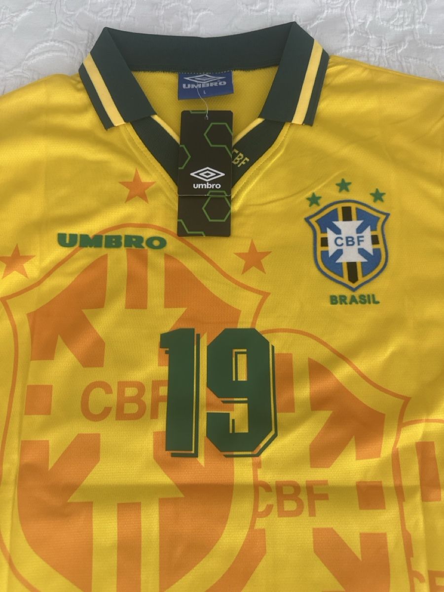 Umbro Leibchen & Hosen: Brazil 1994 Jersey - Ronaldo 19 – Neu und originalverpackt aus Oberrieden von jon_5cl2 2