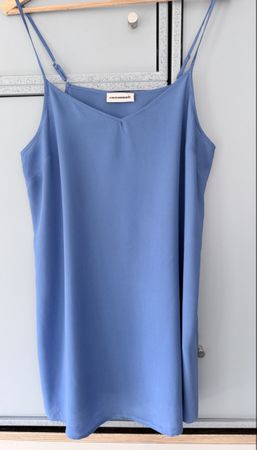 Custommade Trägerkleid Gr. 36 – Kornblau – leicht & elegant