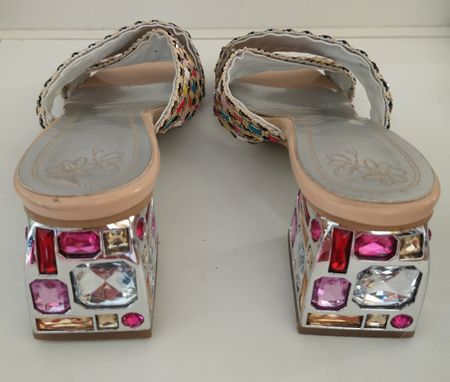 Schuhe mit Diamantabsatz 40