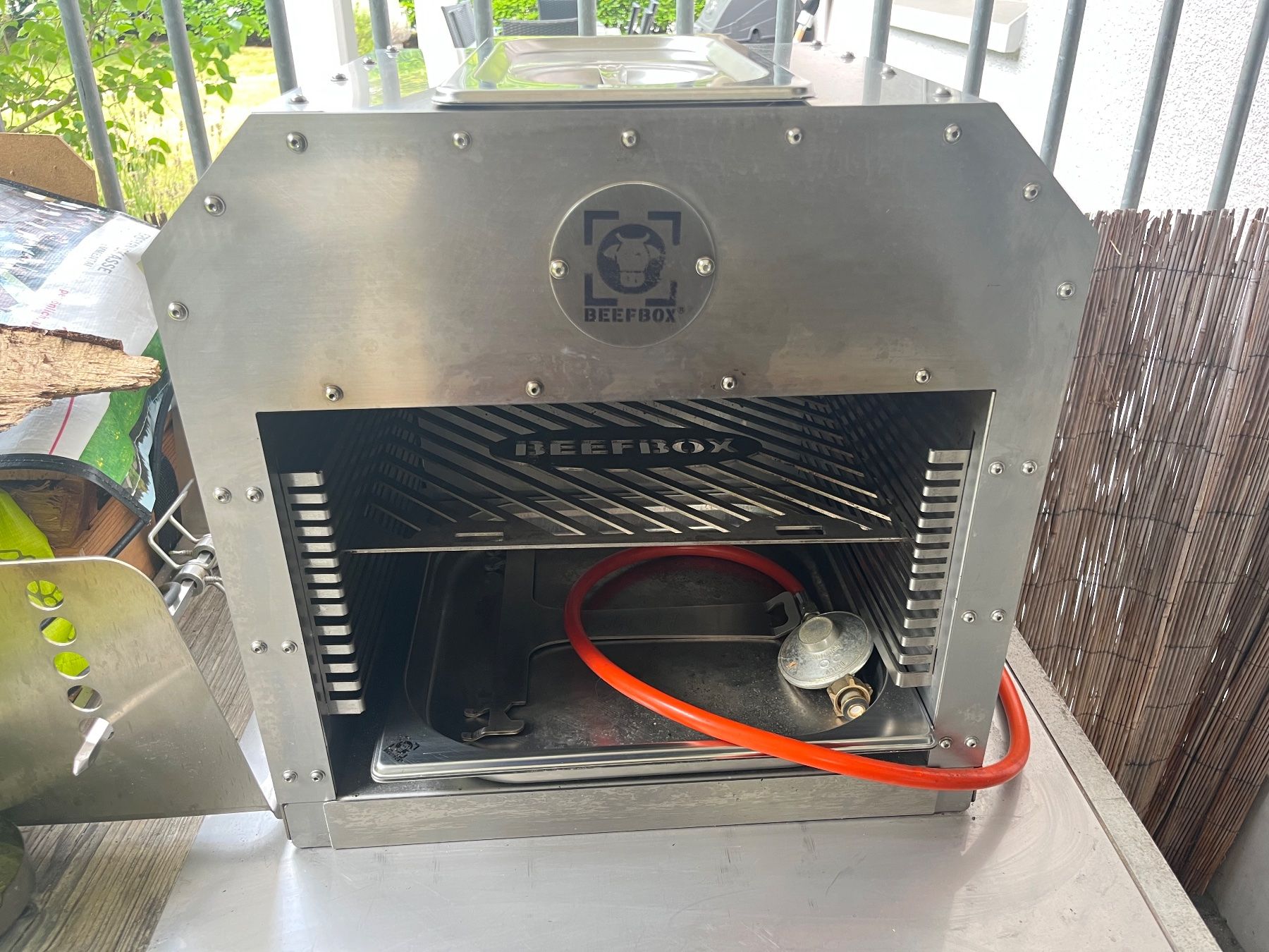 Griglie: BEEFBOX TWIN 2.0 Oberhitzegrill und Zubehör – Usato da Allenwinden venduto da Bastear