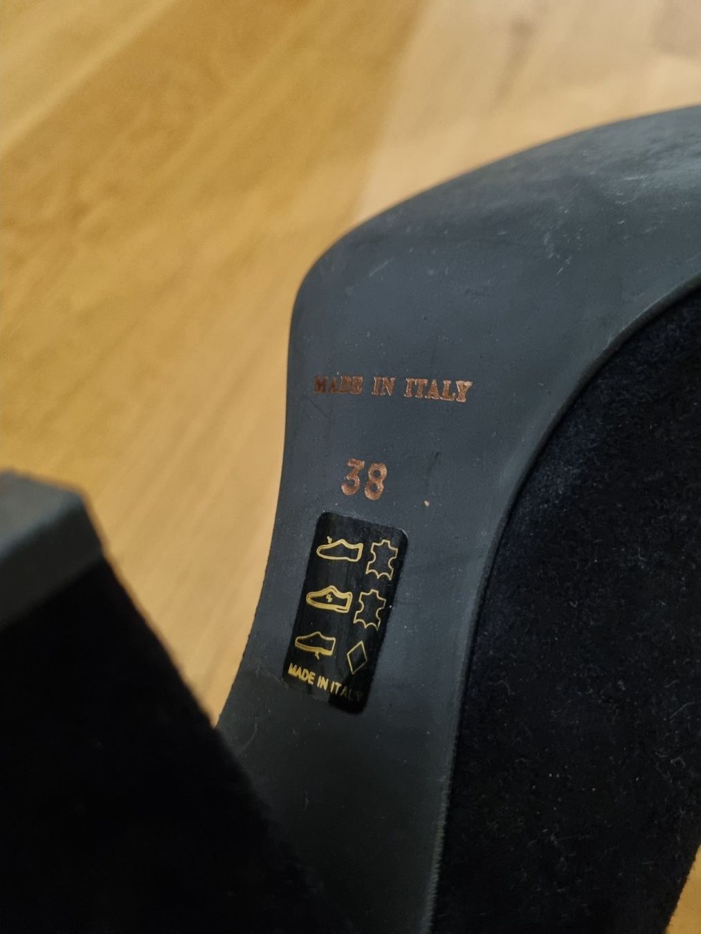 Scarpe da donna: Stiefeletten (38) Leder – Usato da Altendorf venduto da evuhler 3
