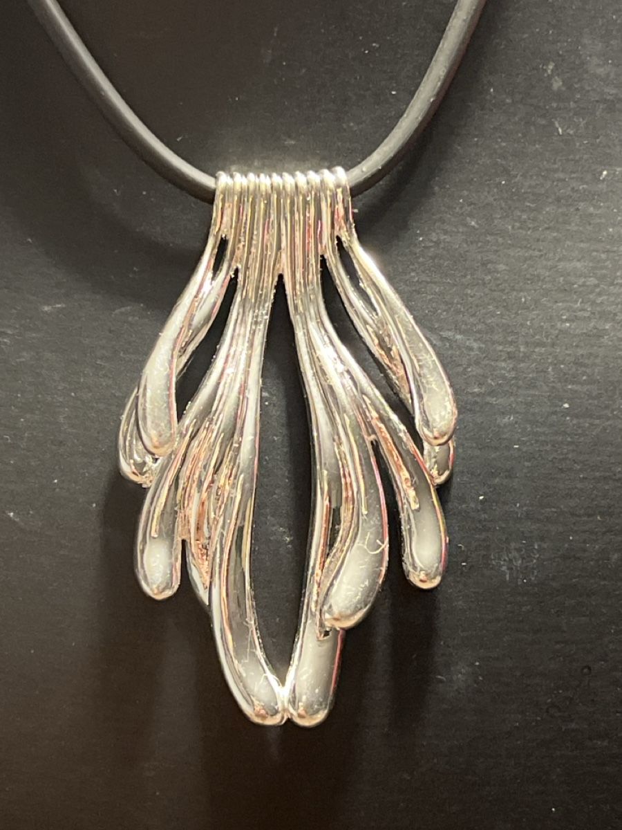 Catenine: Kette mit schönem Anhänger – Nuovo (secondo la descrizione) da Seon venduto da Sunny-Schmuck78 1