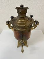 Antiker russischer Samowar aus Messing und Kupfer